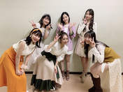 
Danbara Ruru,


Ichioka Reina,


Kitagawa Rio,


Makino Maria,


Ono Mizuho,


Tanimoto Ami,

