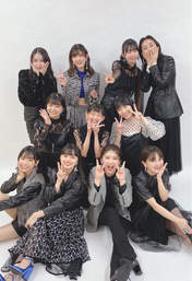 
ANGERME,


Funaki Musubu,


Hashisako Rin,


Ise Reira,


Kamikokuryou Moe,


Kasahara Momona,


Kawamura Ayano,


Kawana Rin,


Matsumoto Wakana,


Sasaki Rikako,


Takeuchi Akari,


Tamenaga Shion,

