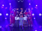 
ANGERME,


Funaki Musubu,


Hashisako Rin,


Ise Reira,


Kamikokuryou Moe,


Kasahara Momona,


Kawamura Ayano,


Sasaki Rikako,


Takeuchi Akari,


Tamenaga Shion,


