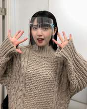 
Michishige Sayumi,

