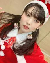 
Michishige Sayumi,

