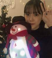
Ozeki Mai,

