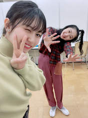 
Akiyama Mao,


Asakura Kiki,

