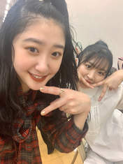 
Akiyama Mao,


Ono Mizuho,

