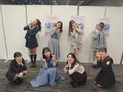 
Akiyama Mao,


Asakura Kiki,


Kishimoto Yumeno,


Niinuma Kisora,


Ono Mizuho,


Onoda Saori,


Tanimoto Ami,


Tsubaki Factory,


Yamagishi Riko,

