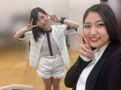 
Matsunaga Riai,


Tamenaga Shion,

