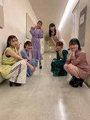 
Kudo Haruka,


Michishige Sayumi,


Miyamoto Karin,


Natsuyaki Miyabi,

