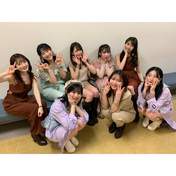 
Akiyama Mao,


Asakura Kiki,


Ishida Ayumi,


Makino Maria,


Morito Chisaki,


Nonaka Miki,


Ono Mizuho,


Yamagishi Riko,

