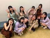 
Akiyama Mao,


Asakura Kiki,


Ishida Ayumi,


Makino Maria,


Morito Chisaki,


Nonaka Miki,


Ono Mizuho,


Yamagishi Riko,

