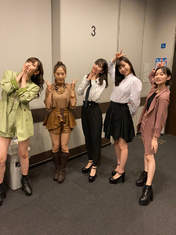 
Inoue Rei,


Miyamoto Karin,


Oda Sakura,


Suzuki Airi,


Uemura Akari,

