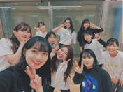 
ANGERME,


Hashisako Rin,


Ise Reira,


Kamikokuryou Moe,


Kasahara Momona,


Kawamura Ayano,


Sasaki Rikako,


Takeuchi Akari,


Tamenaga Shion,

