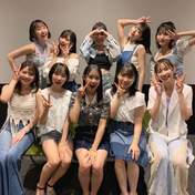 
Danbara Ruru,


Ebata Kisaki,


Inaba Manaka,


Inoue Rei,


Juice=Juice,


Kanazawa Tomoko,


Kudo Yume,


Matsunaga Riai,


Uemura Akari,

