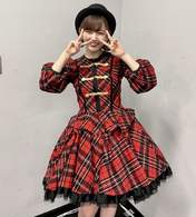 
Suzuki Airi,

