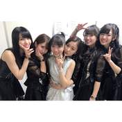 
C-ute,


Hagiwara Mai,


Makino Maria,


Nakajima Saki,


Okai Chisato,


Suzuki Airi,


Yajima Maimi,

