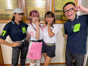 
Ikuta Erina,


Kishimoto Yumeno,

