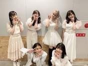 
Kishimoto Yumeno,


Natsuyaki Miyabi,


Ogata Risa,


Suzuki Airi,

