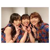 
Nakajima Saki,


Suzuki Airi,


Yajima Maimi,

