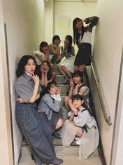 
ANGERME,


Hashisako Rin,


Ise Reira,


Kamikokuryou Moe,


Kawamura Ayano,


Sasaki Rikako,


Takeuchi Akari,


Tamenaga Shion,

