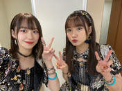 
Nonaka Miki,


Yokoyama Reina,

