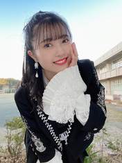 
Nishida Shiori,

