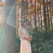 
Hagiwara Mai,

