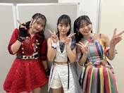 
Hello! Project,


Tanimoto Ami,


Yamazaki Yuhane,

