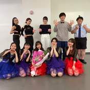 
Akiyama Mao,


Hirai Miyo,


Inaba Manaka,


Ishida Ayumi,


Sasaki Rikako,


Yajima Maimi,

