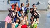 
ANGERME,


Hashisako Rin,


Hirayama Yuki,


Ise Reira,


Kamikokuryou Moe,


Kawamura Ayano,


Sasaki Rikako,


Takeuchi Akari,


Tamenaga Shion,

