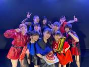 
ANGERME,


Hashisako Rin,


Hirayama Yuki,


Ise Reira,


Kamikokuryou Moe,


Kawamura Ayano,


Sasaki Rikako,


Takeuchi Akari,


Tamenaga Shion,

