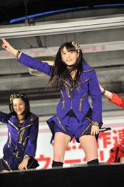 
Michishige Sayumi,


Sato Masaki,

