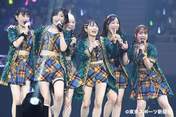 
Fukumura Mizuki,


Ikuta Erina,


Kaga Kaede,


Morito Chisaki,


Yamazaki Mei,


Yokoyama Reina,

