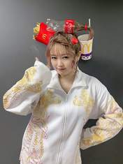 
Hirose Ayaka,

