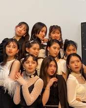 
ANGERME,


Hashisako Rin,


Hirayama Yuki,


Ise Reira,


Kamikokuryou Moe,


Kawamura Ayano,


Sasaki Rikako,


Takeuchi Akari,


Tamenaga Shion,

