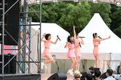 
Arisawa Ichika,


Danbara Ruru,


Ebata Kisaki,


Irie Risa,


Juice=Juice,


Uemura Akari,

