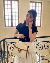 
Michishige Sayumi,

