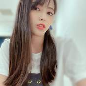 
Yajima Maimi,

