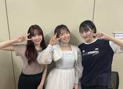 
Inaba Manaka,


Konno Asami,


Ozeki Mai,

