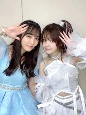 
Fukumura Mizuki,


Tanaka Reina,


