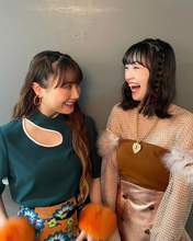 
Ishida Ayumi,


Yamazaki Mei,

