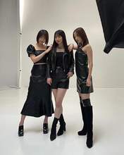 
Ishida Ayumi,


Nonaka Miki,


Oda Sakura,

