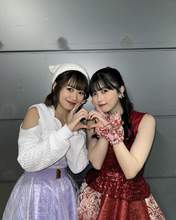 
Nishida Shiori,


Nonaka Miki,

