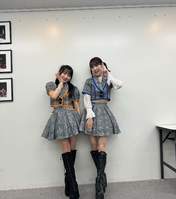 
Morito Chisaki,


Ozeki Mai,

