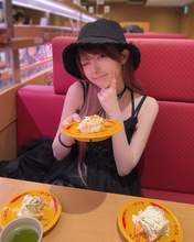 
Tanaka Reina,

