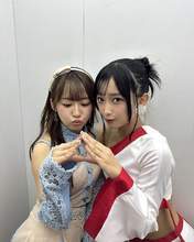 
Kitahara Momo,


Nonaka Miki,

