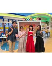 
Ishida Ayumi,


Oda Sakura,

