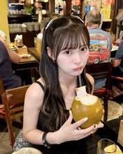 
Ikuta Erina,

