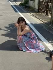 
Hamaura Ayano,

