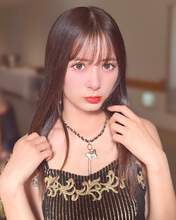 
Ikuta Erina,

