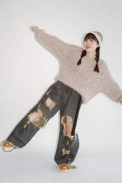 
Nishida Shiori,

