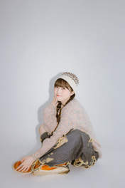 
Nishida Shiori,

